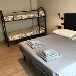 Riva Reno 4 בית הארחה 3*