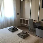 Riva Reno 4 בית הארחה