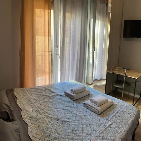 בית הארחה Riva Reno 4