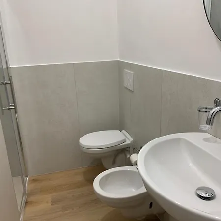 Vendégház Riva Reno 4 Bologna