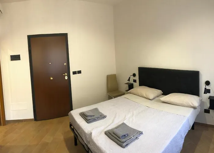 בית הארחה Riva Reno 4 3*