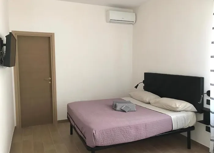 בית הארחה Riva Reno 4 3*