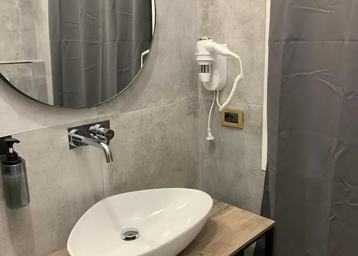 Riva Reno 4 Πανσιόν